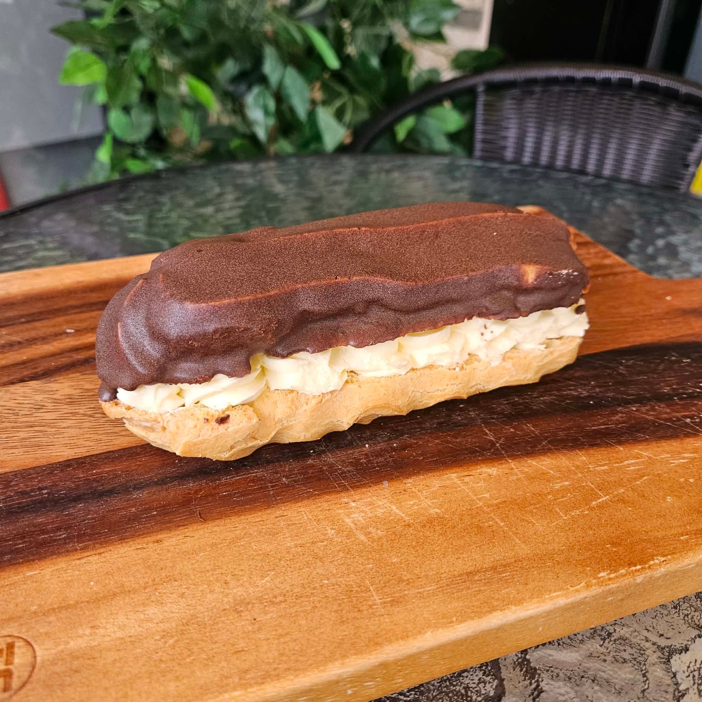 Chocolate Eclair