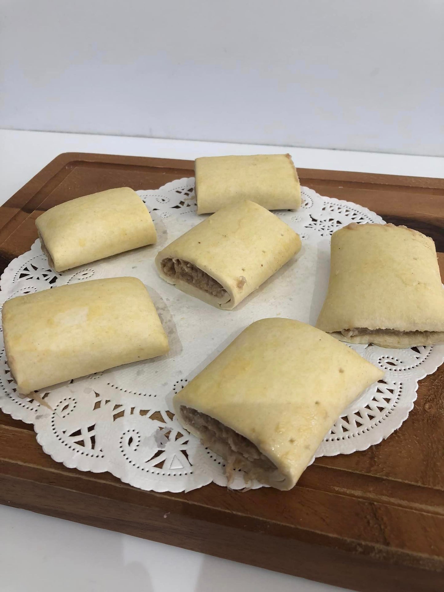 Party Sausage Rolls - 12 Pack