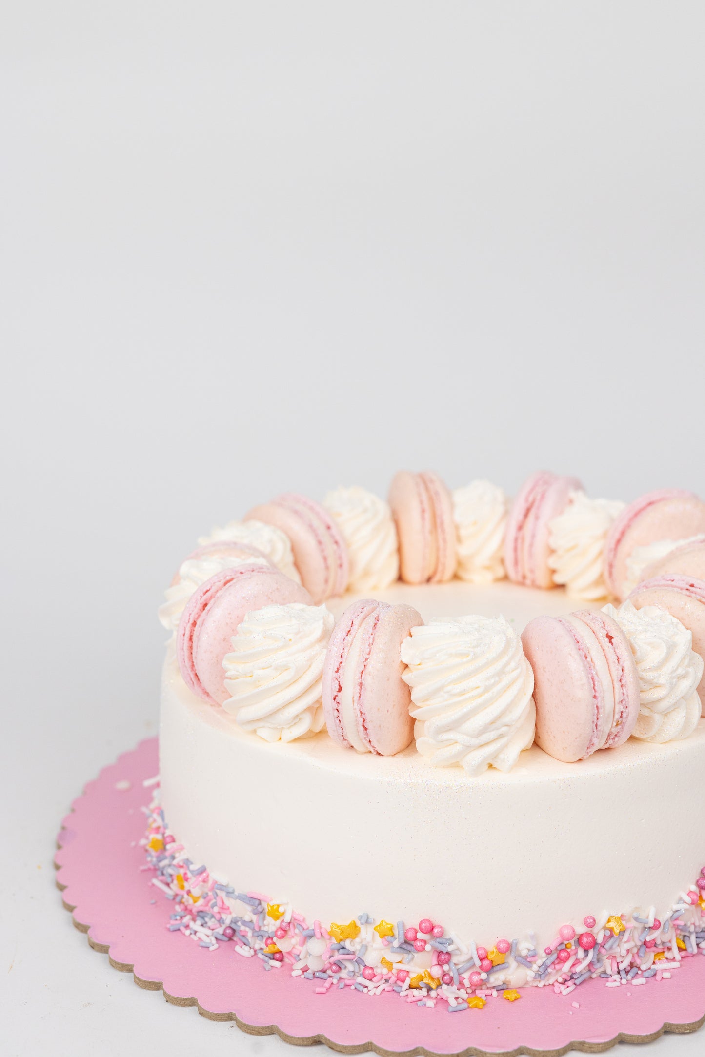 Macaron Swirl Cake