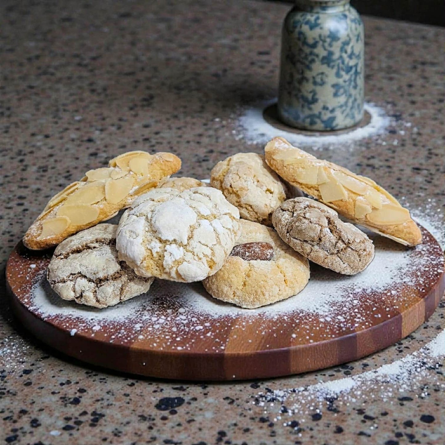 Amaretti Biscuits