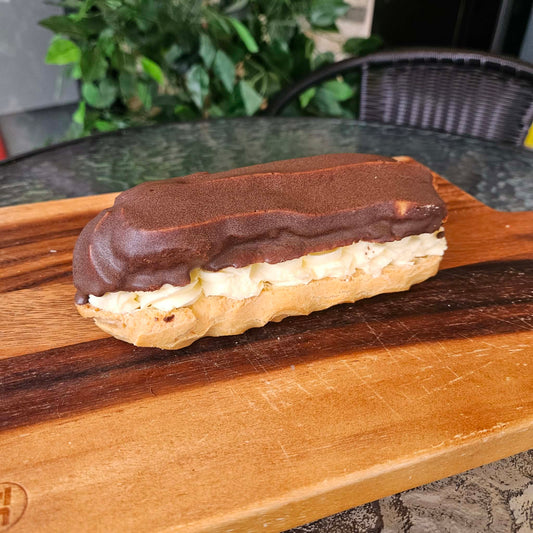 Chocolate Eclair